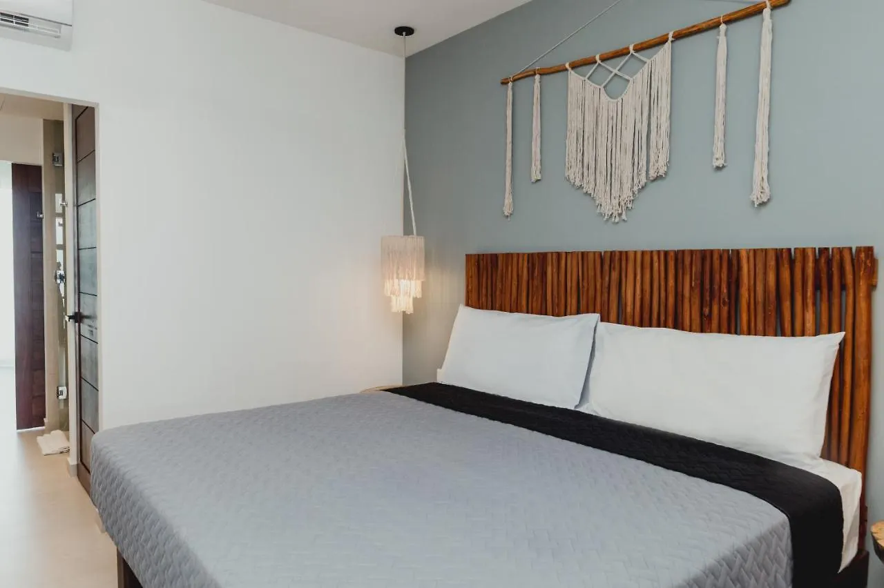 Phantom Suites Playa del Carmen 4*,  Mexico