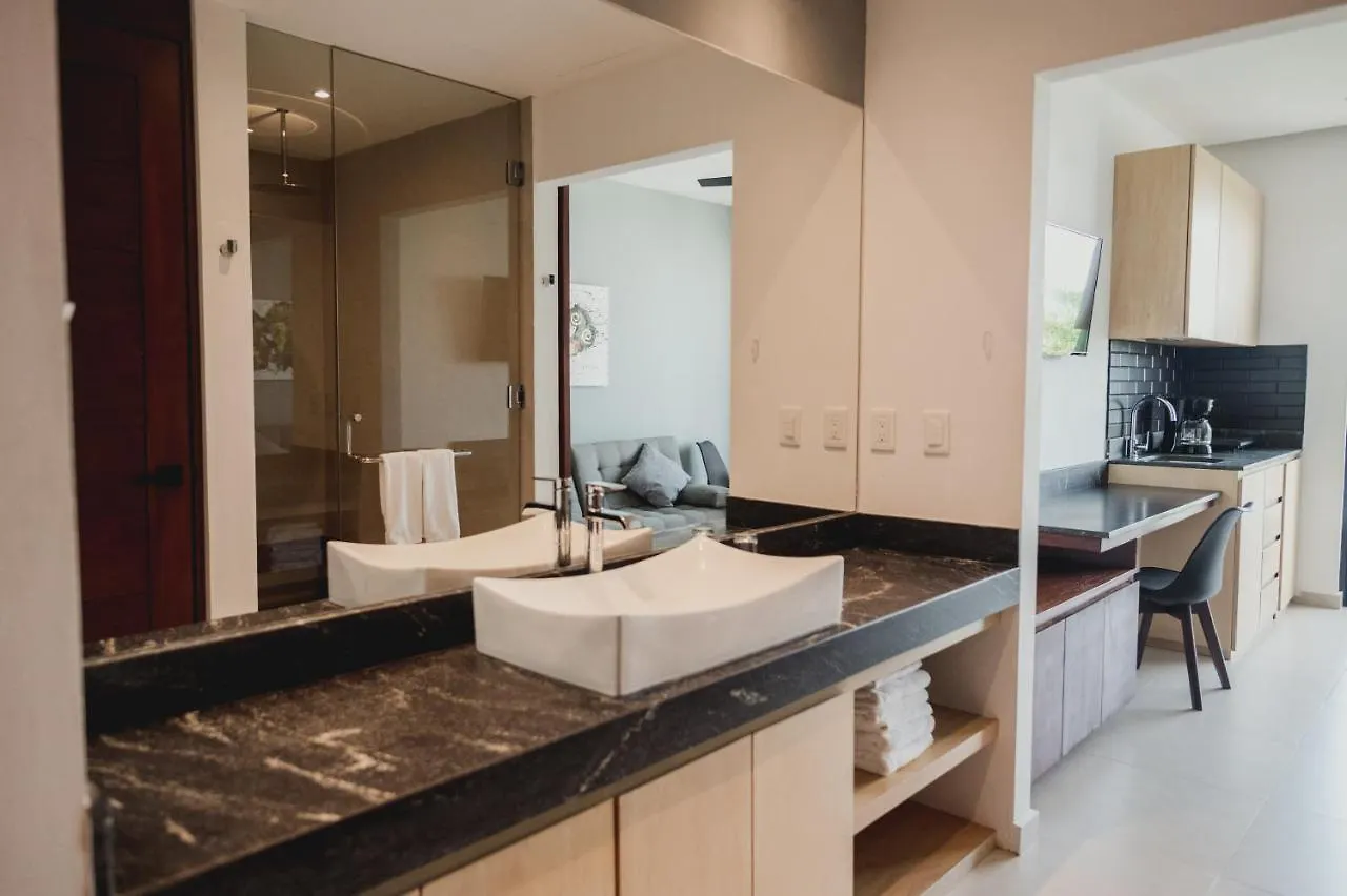 Phantom Suites Playa del Carmen